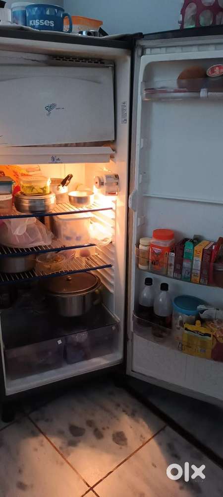 Fridge for Sale – Excellent Condition  Great Deal!