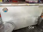 D freezer good condition