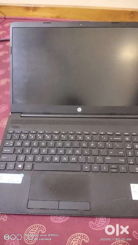 Hp laptop sell 2 years  old