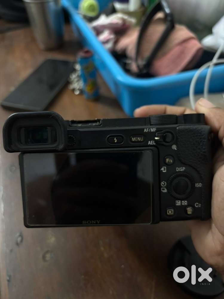 Sony6400 3.4 yrs old