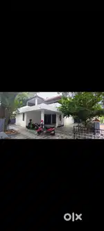 4 BHK SEMI FURNISHED GATED COMMUNITY VILLA RENT AT VYTILA