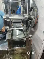 Sugarcane Juice Extractor Machine