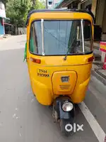 Bajaj compact Lpg