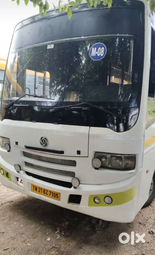 ASHOK LEYLAND BUS 19 SEATER A/C 2016