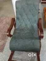 Roller chair