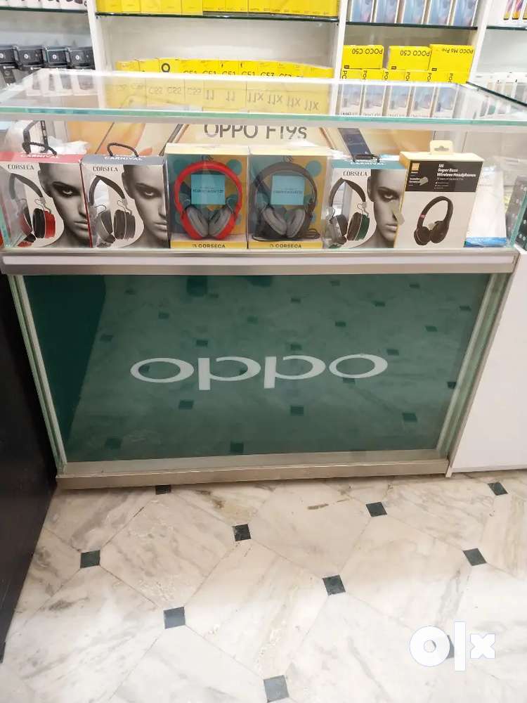 Mobile phone counter for shops