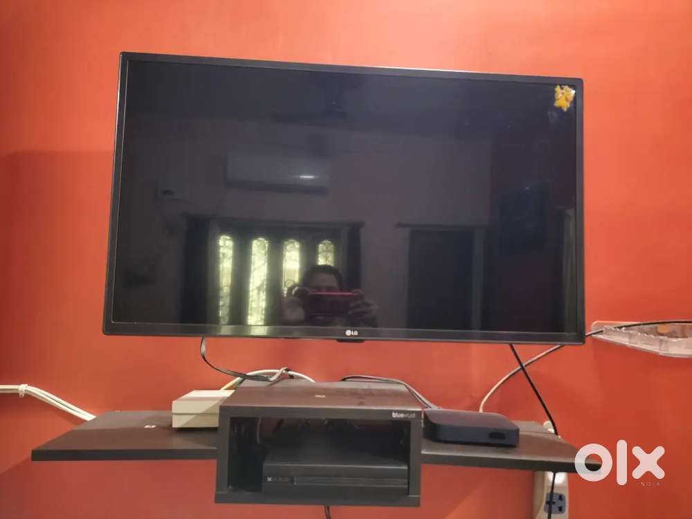 LG Television