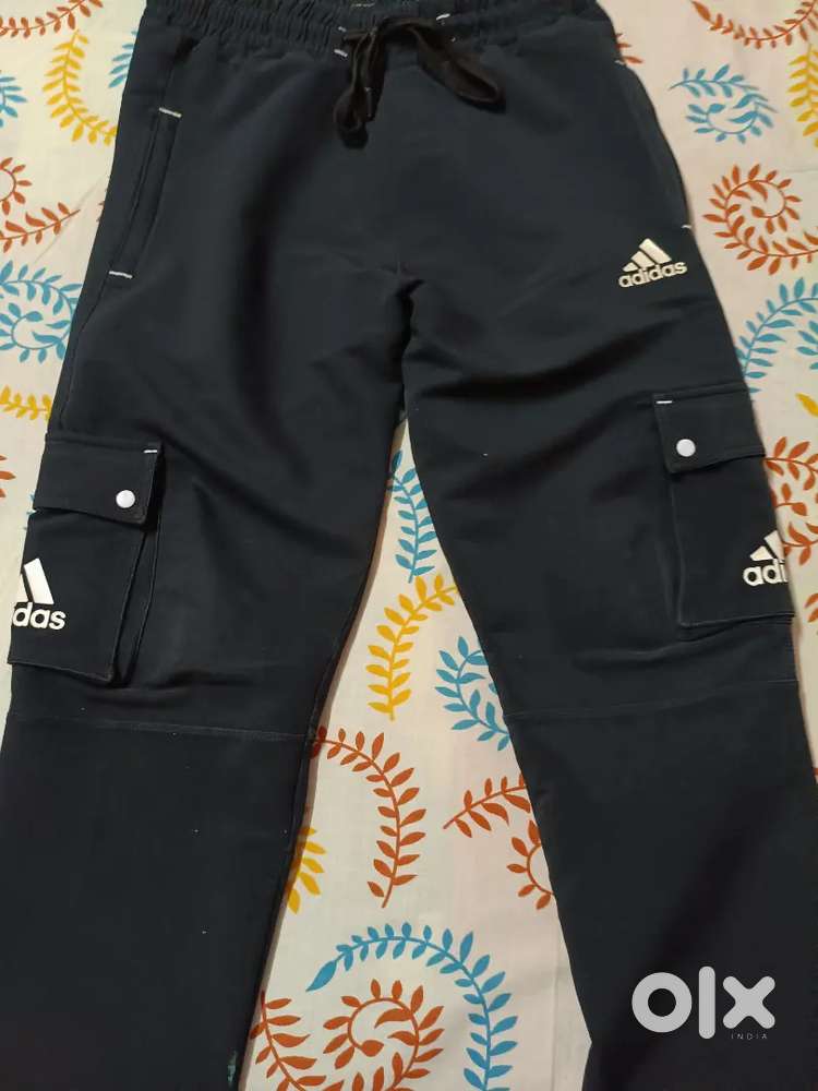 Men's t-shirt  and black lower