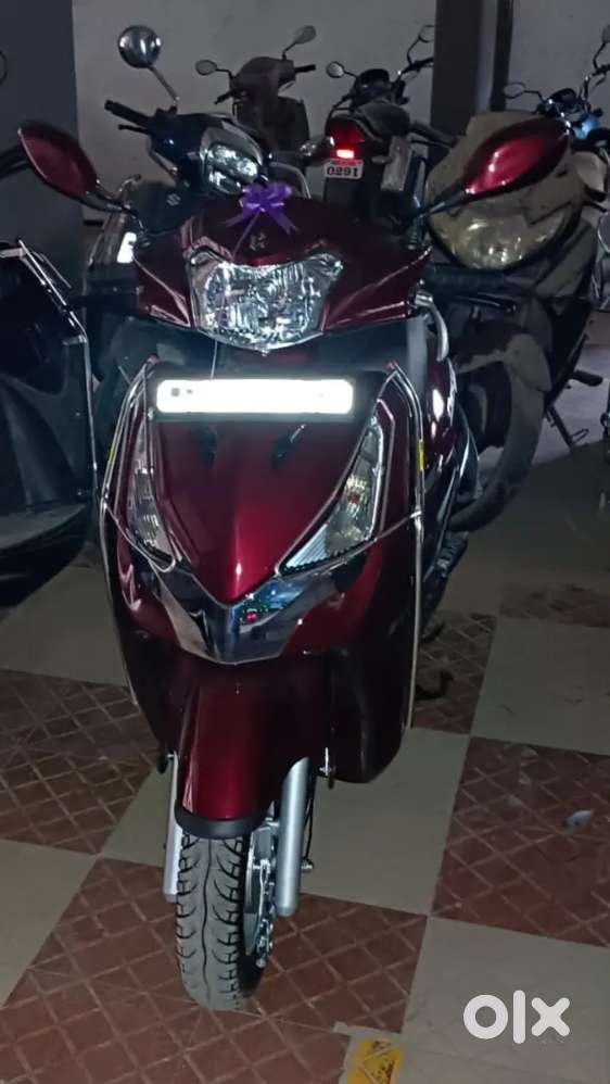 New bike not used 2500 km only