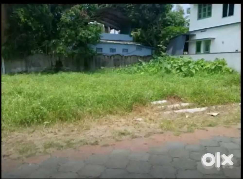 Plot for sale in Cheranalloor Ernakulam.