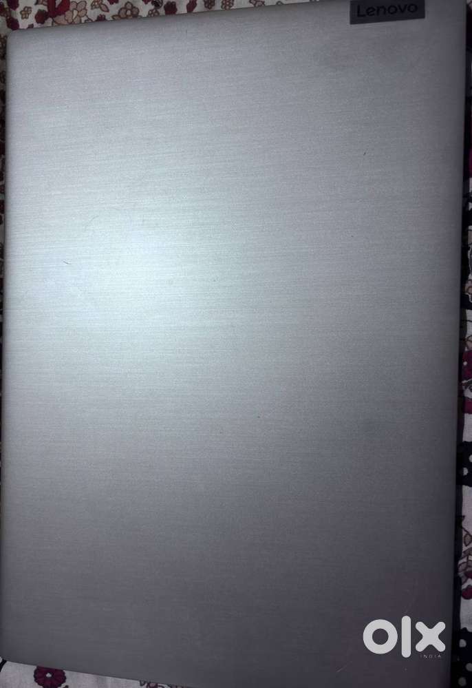 Lenovo IdeaPad 3 – Core i5 11th Gen / 8GB RAM / 512GB SSD