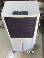 Cooler.. one year old in good condition