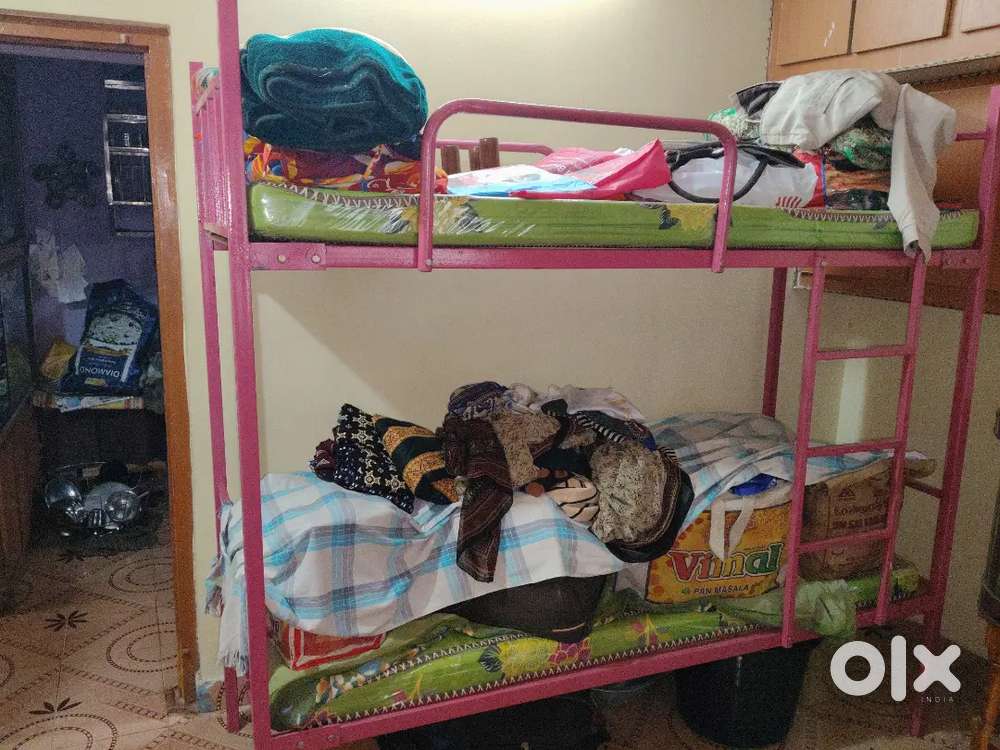 Hostel iron bed