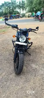 Running vehicle