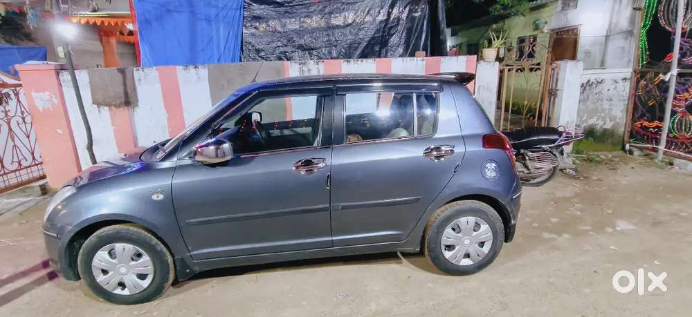Maruti Suzuki Swift 2010