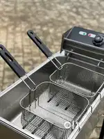 Barely used perfect condition deep fryer