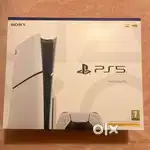 PlayStation 5 Slim 1TB - Disc Edition Console