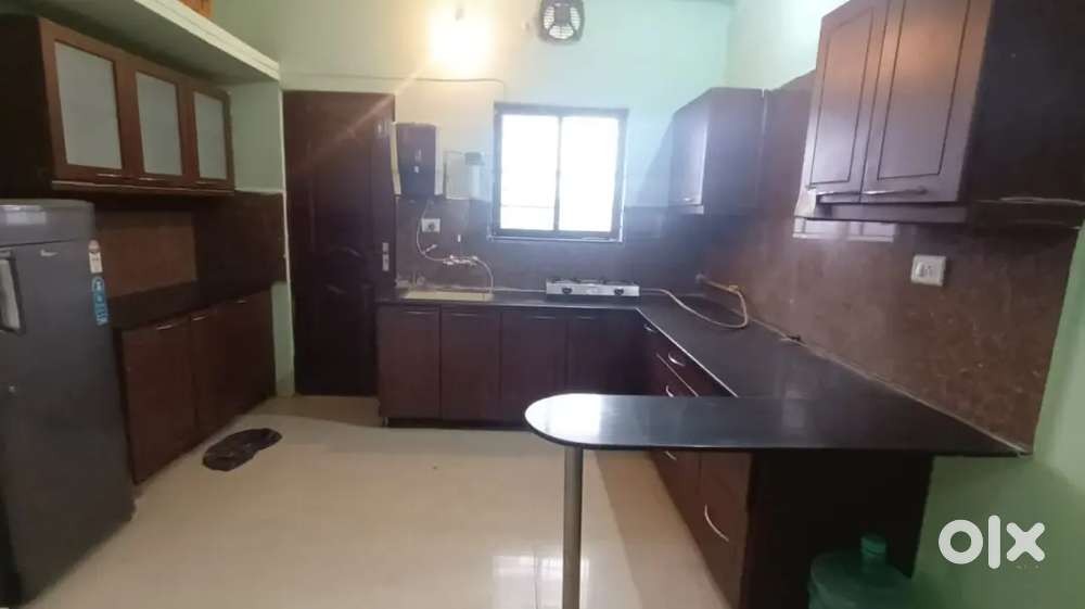 2 bhk flat fully furnished in hosangabad road