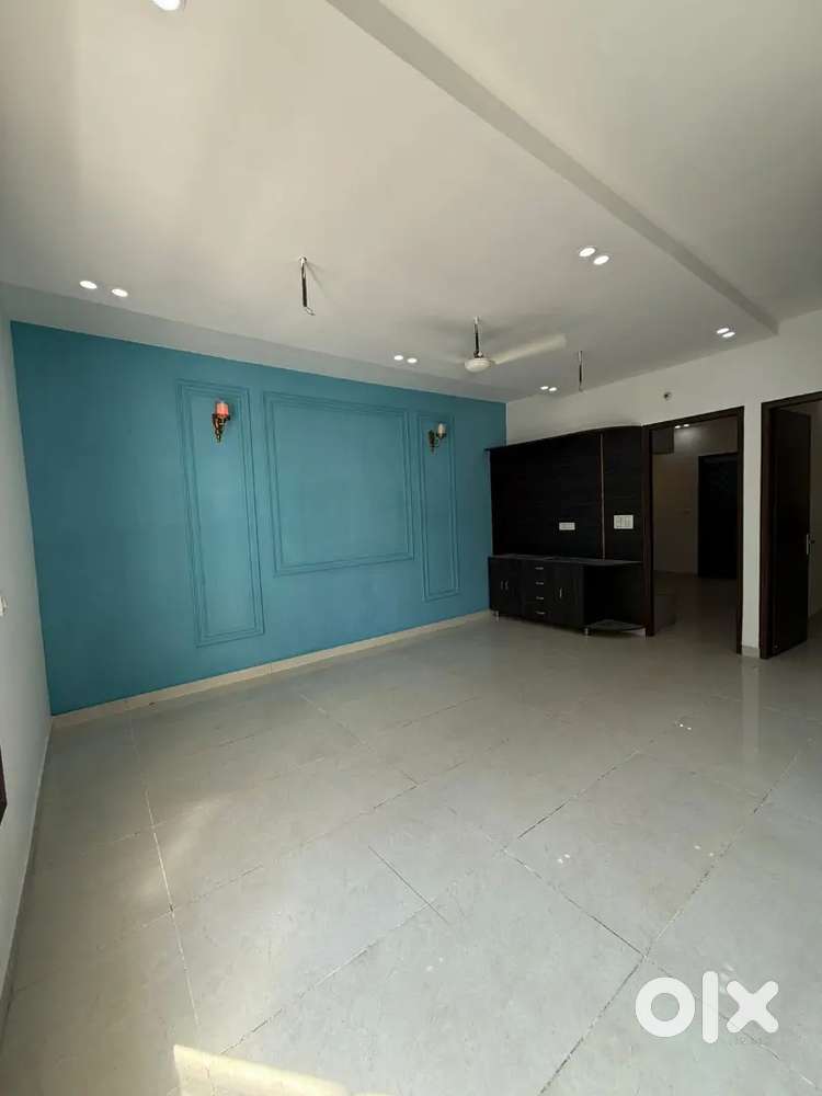 2bhk 1st floor affordable flat for sale in gated society