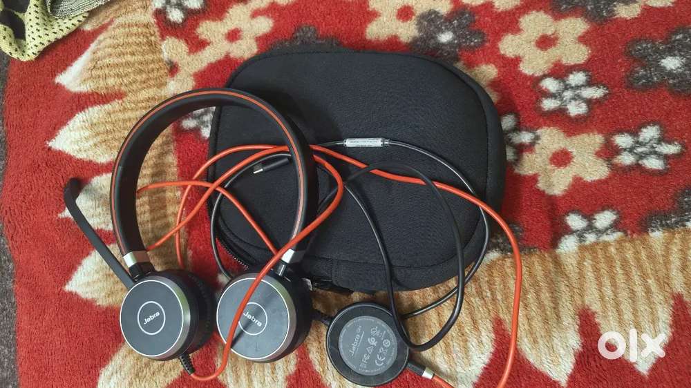 Wired. Headphones