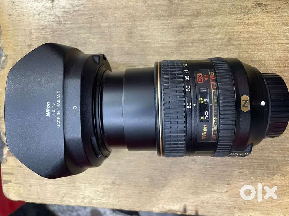 Nikon 16-80 2,8 vr Ed lens brandnew candtion only five times use