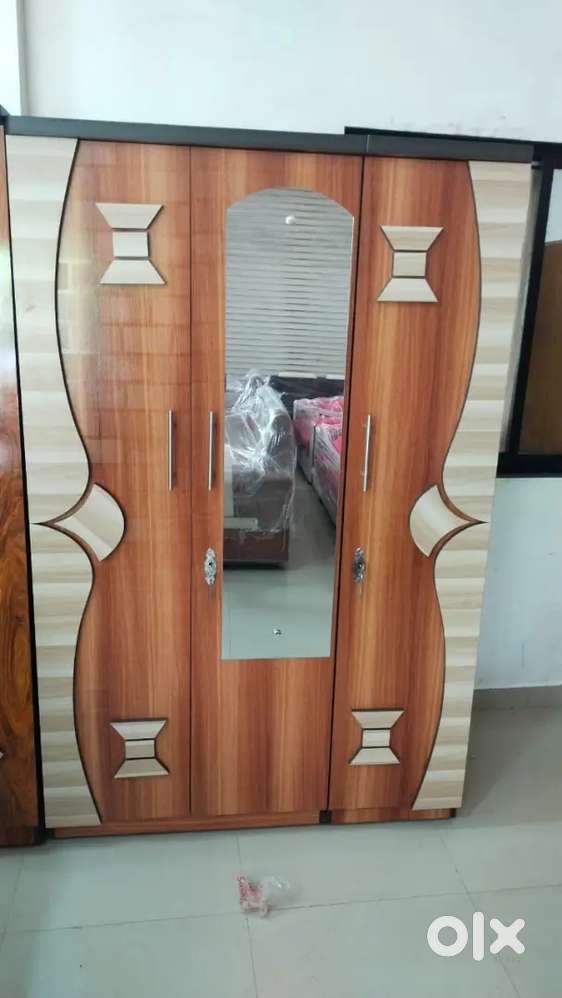 Wardrobe 3 door NEW