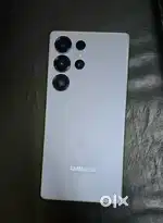 Galaxy S 25 ultra with bill