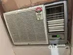 five star window, AC urgent sale