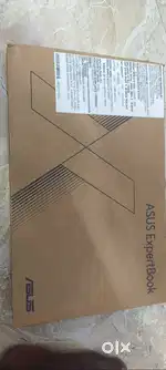 Lap top Asus Expert book