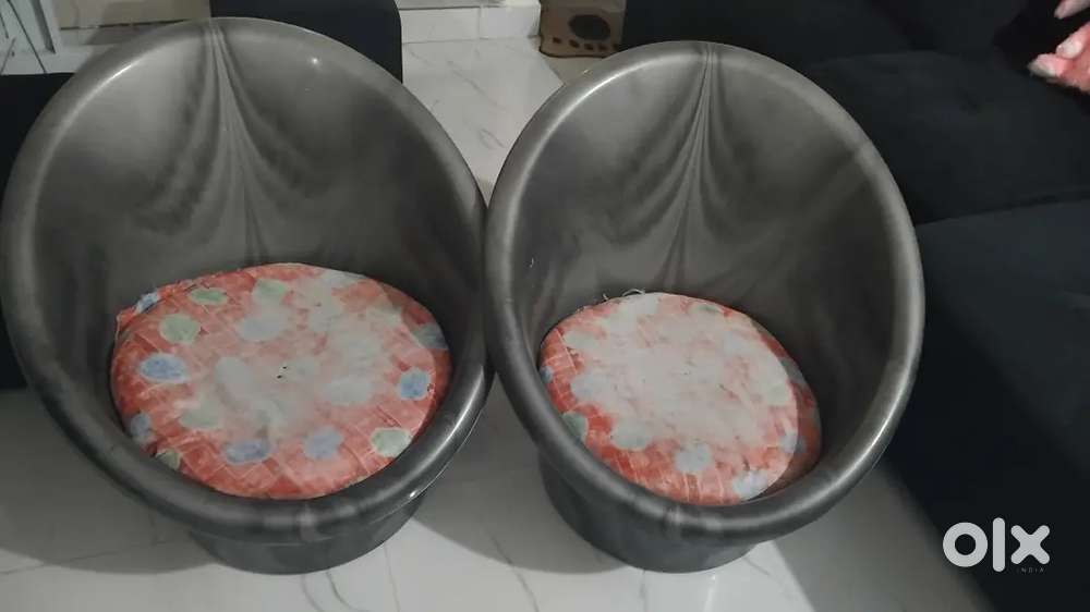 Two big  size  chairs  and  mona  clutch  motor