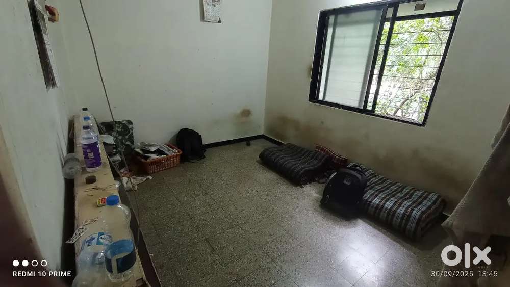 I need a roommate. The monthly rent will be Rs.1900