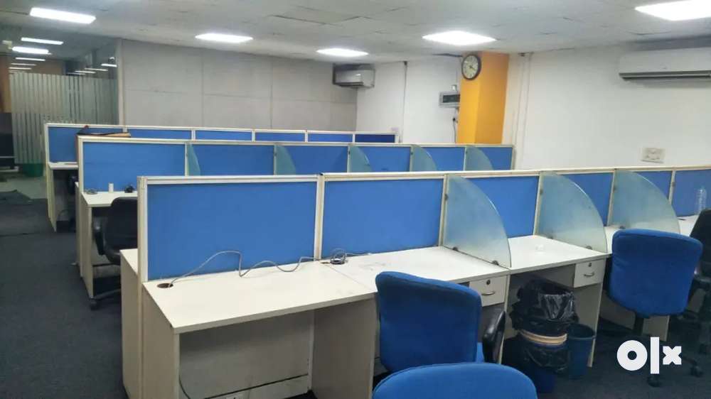 70 workstation with 4 cabin office space available for rent in Noida
