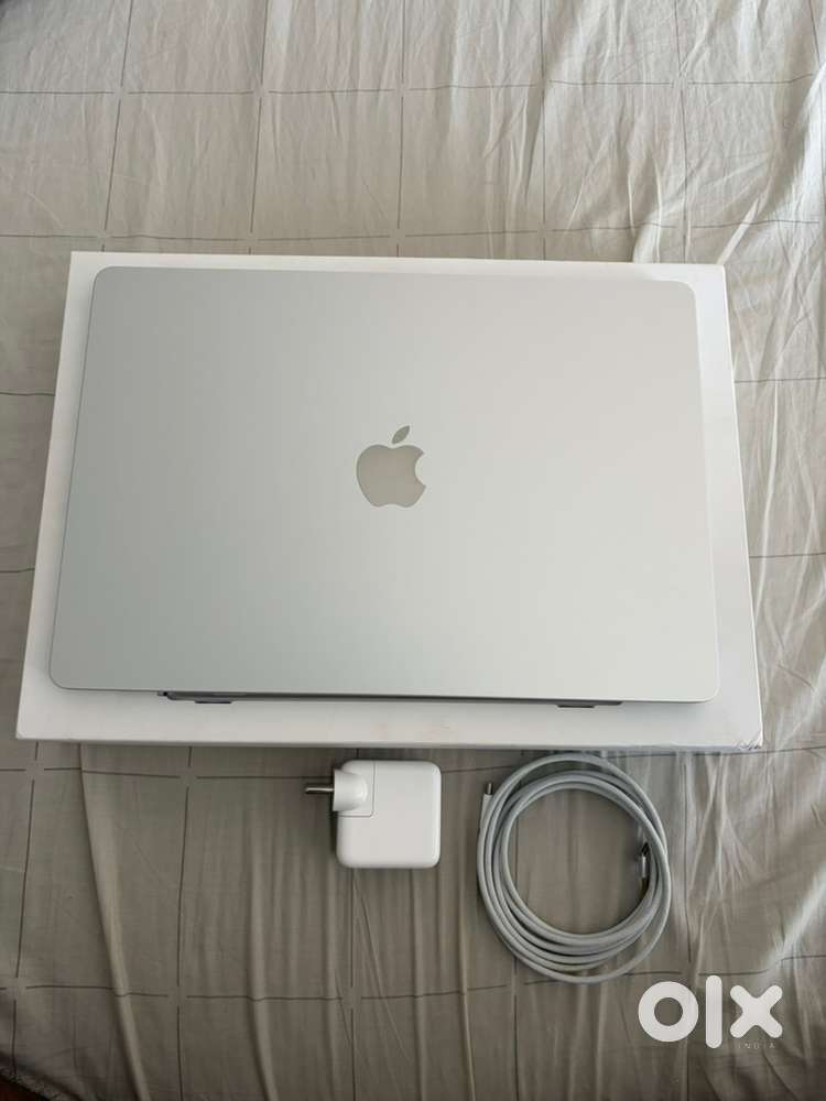 Macbook air 15 inch