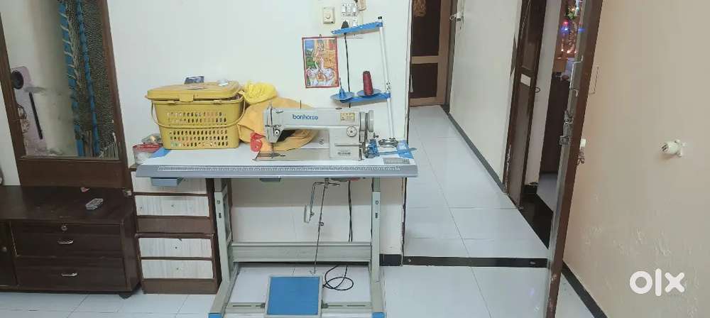 Sewing machine good condition