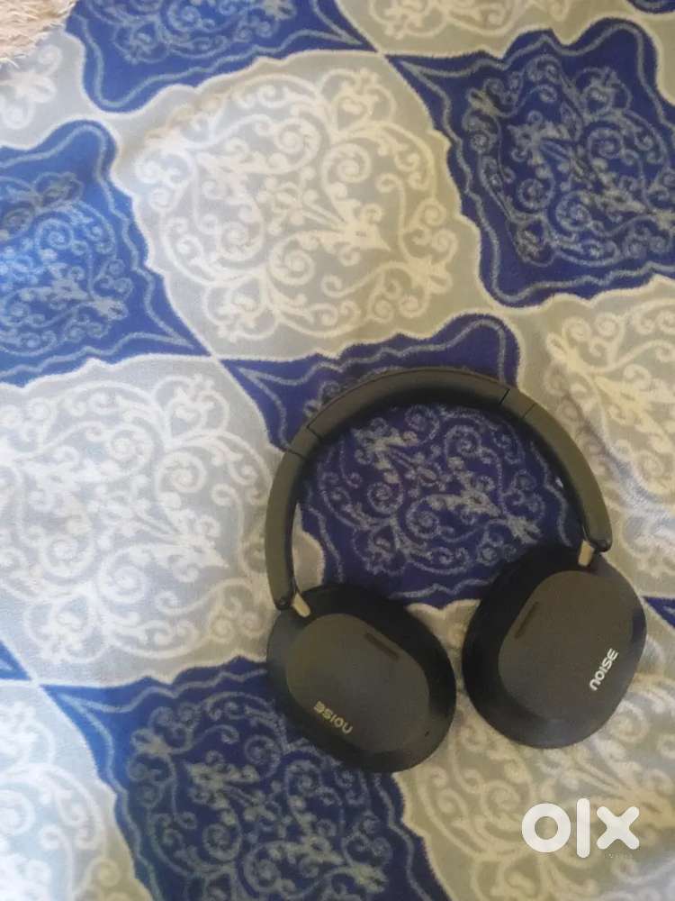 Noise Airwave Max 5 Headphones  Premium Bass + Noise Cancellation
