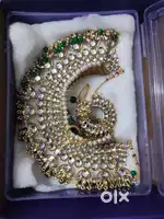 Beautiful artificial jewellery with bits brand new