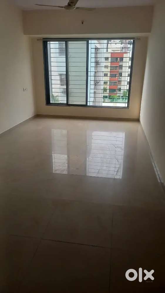 3bhk flat well. Maintane society