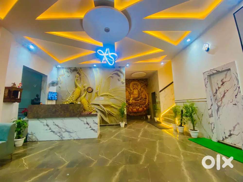 Hotel housekeeping job & room service