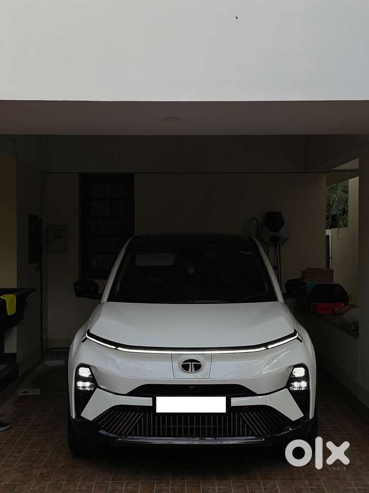 Tata Curvv EV 2025 Electric 3000 Km Driven