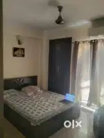 Looking for Female flatmate urgently