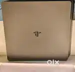PS4 Console  Clean Look