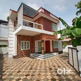 Aluva ashokapuram 5 cent 1700 sqft 3 bhk new house for sale