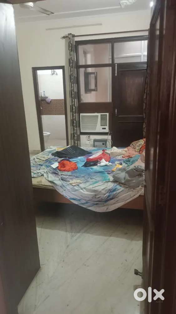 2 bhk fully furnished owner free