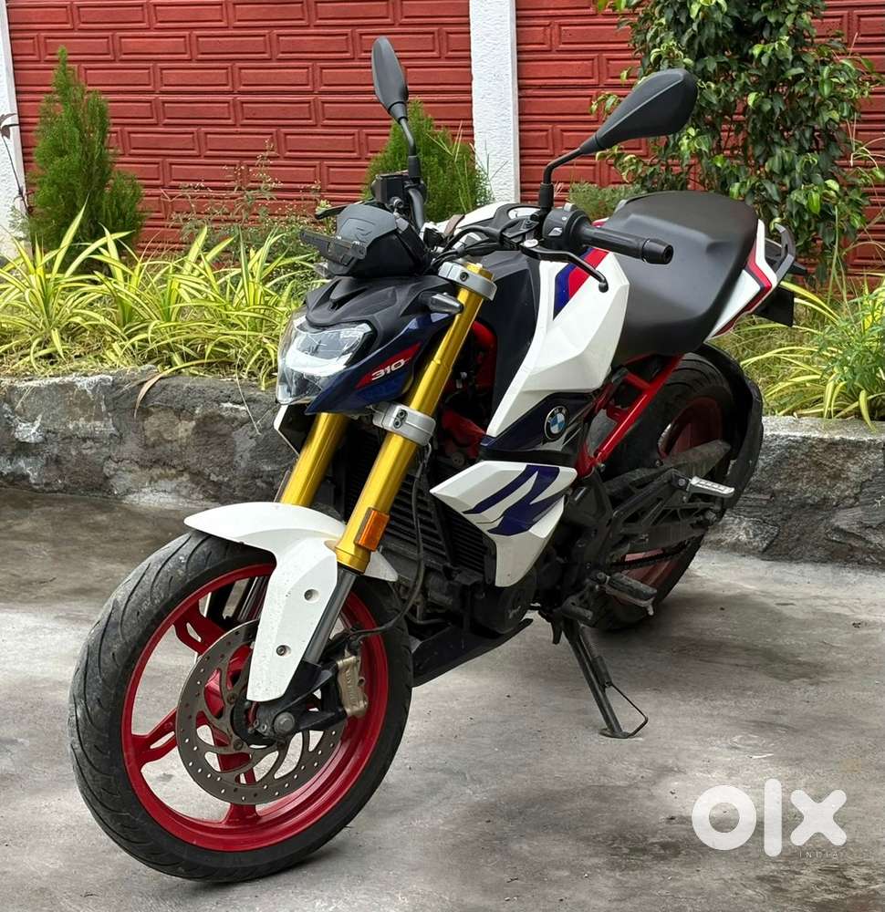 Single owner vehicel with min condition