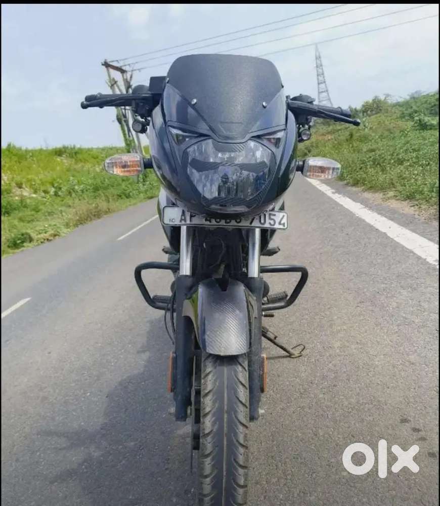 Pulsar 150