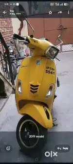 Vespa sxl 125