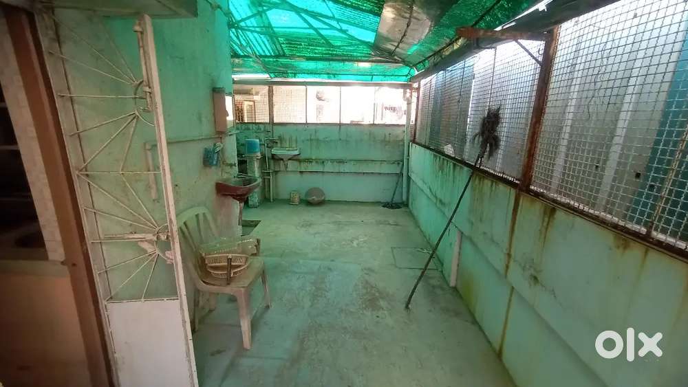 1090sqft plot tenement for sale at alkapuri jetalpur road