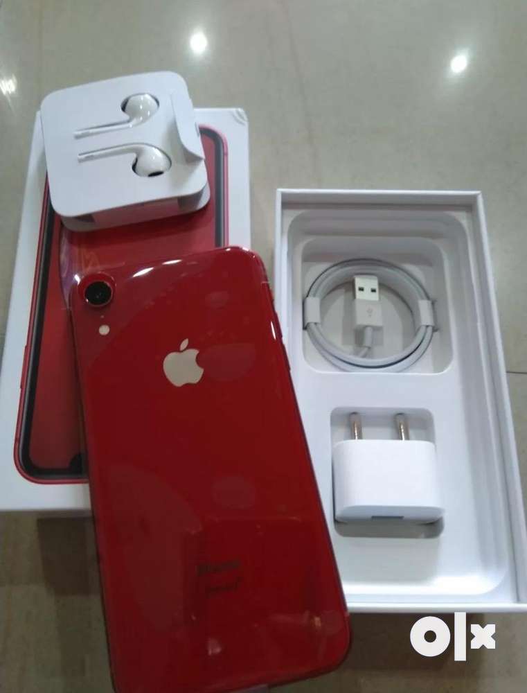Urgent sales apple iPhone xr 128gb warranty available.