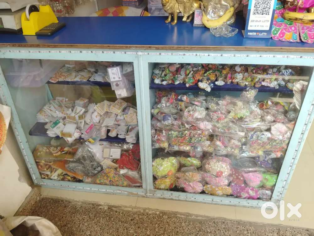 Shop counter