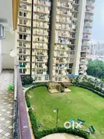 Ultra luxury appatment in saya gold avenue